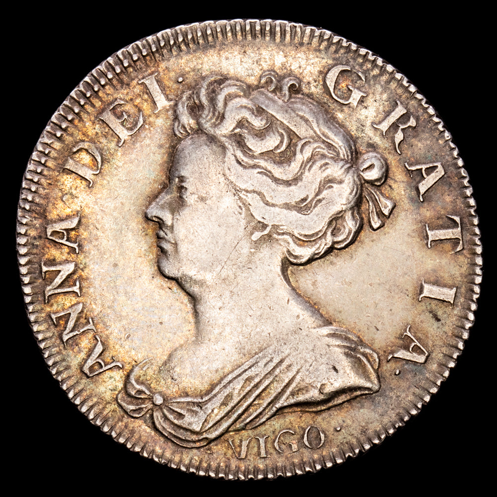 Gran Bretaña – Ana. Chelin. (5,99 g.). Vigo. 1703. SPINK-3586. MBC+. Escaso. Buen tono.