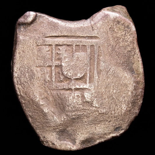 D. Alfonso VI. 600 Reis (8 Reales) (25,31 g.). N/D (1663). GOMEZ-40L. F. Acuñado sobre un 8 Reales. Muy raro.